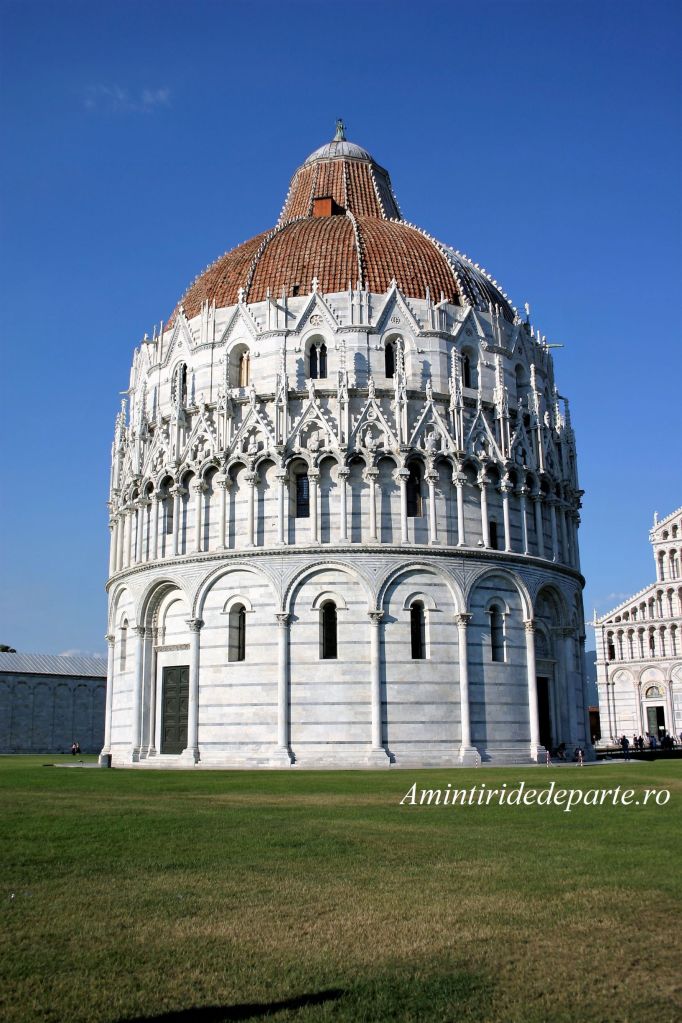Baptisteriul din Pisa